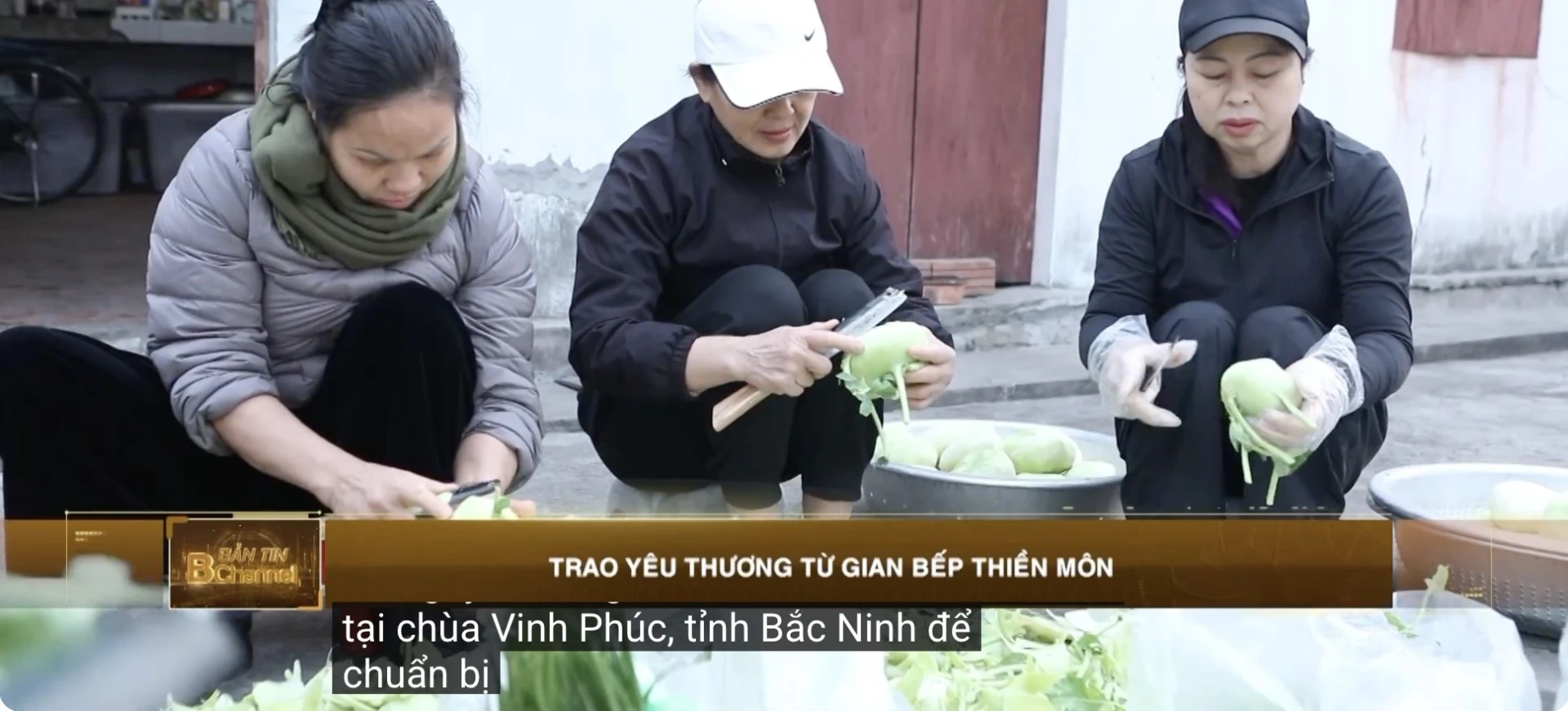 CHÙA VINH PHÚC: TRAO YÊU THƯƠNG TỪ GIAN BẾP THIỀN MÔN